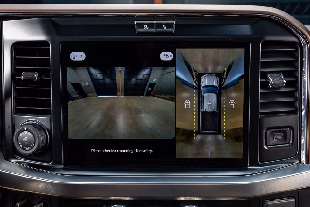 2026 Ford F-250 Super Duty King Ranch Crew Cab Image 25