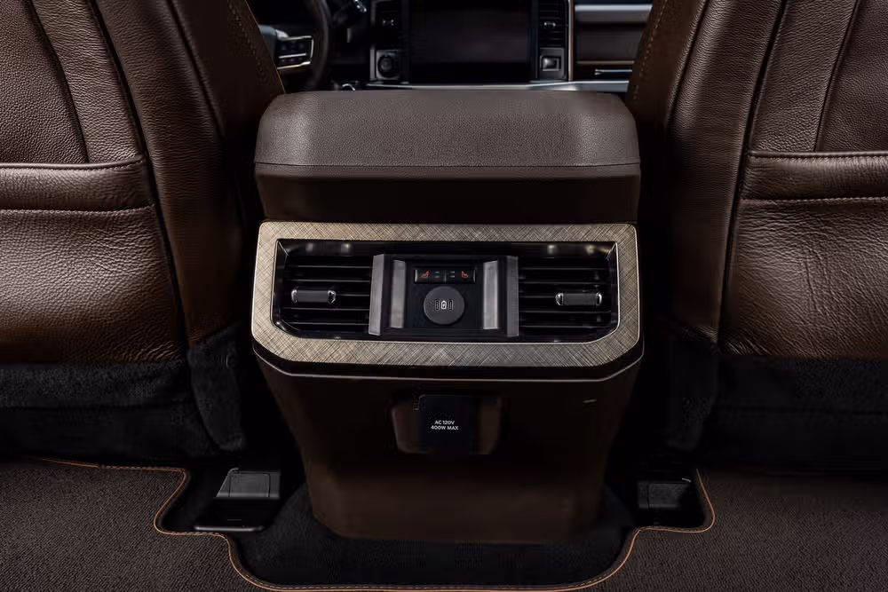 2026 Ford F-250 Super Duty King Ranch Crew Cab Image 33