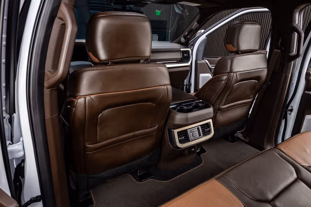 2026 Ford F-250 Super Duty King Ranch Crew Cab Image 34