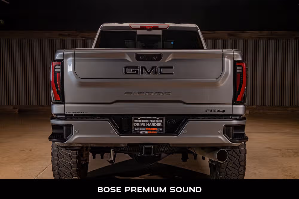 2026 GMC Sierra 2500HD AT4 Crew Cab Image 8