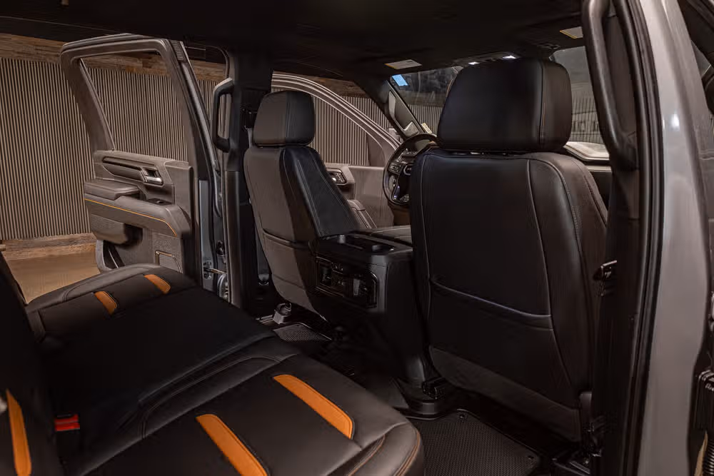 2026 GMC Sierra 2500HD AT4 Crew Cab Image 30