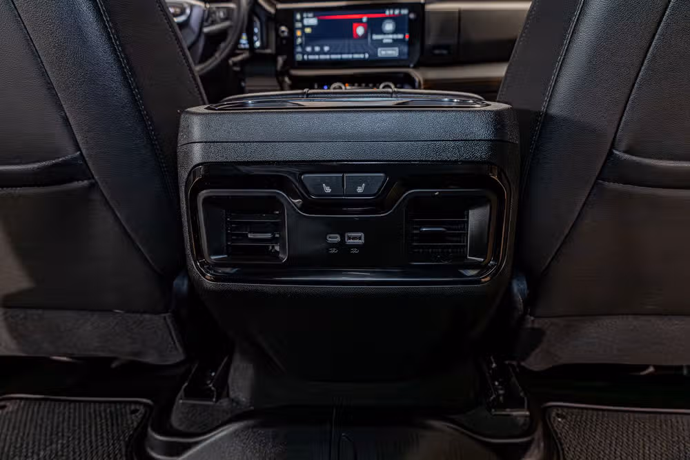 2026 GMC Sierra 2500HD AT4 Crew Cab Image 28