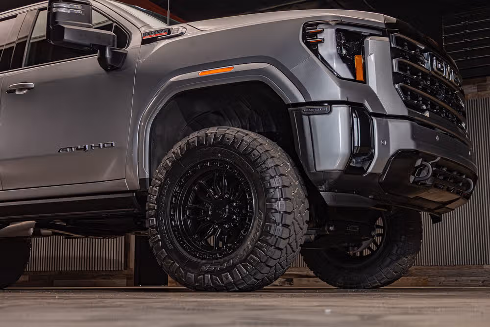2026 GMC Sierra 2500HD AT4 Crew Cab Image 16