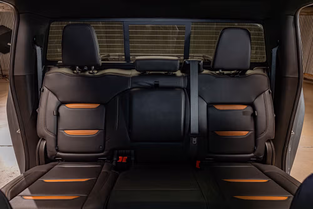 2026 GMC Sierra 2500HD AT4 Crew Cab Image 29