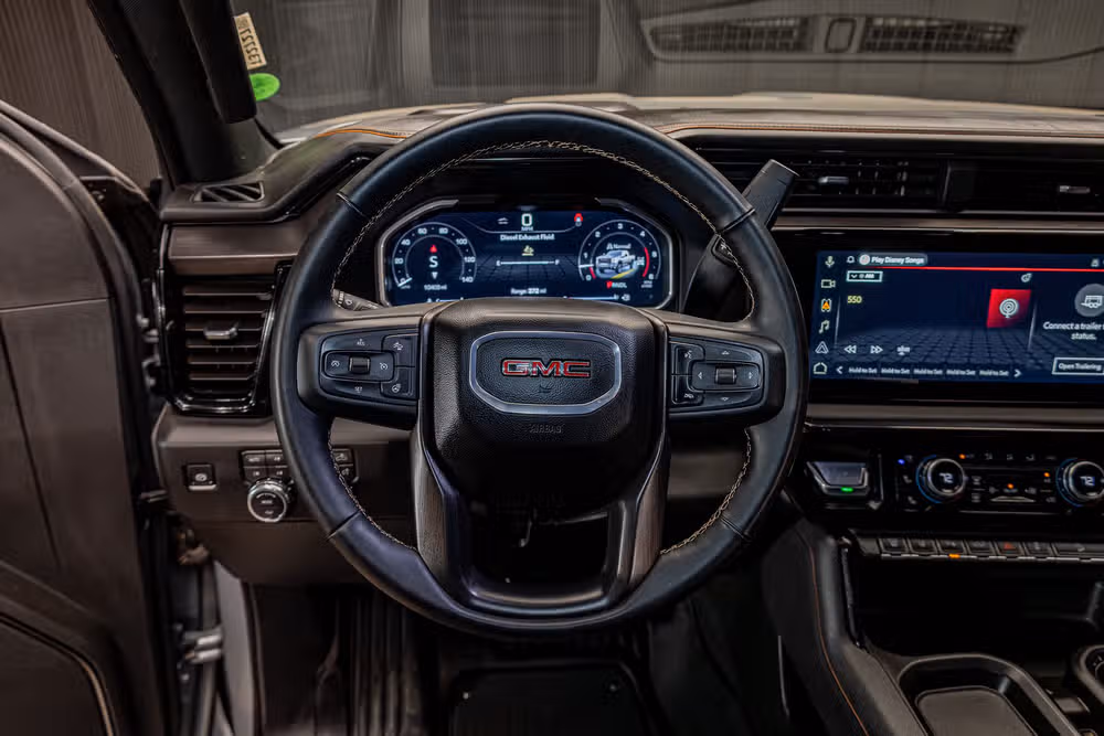 2026 GMC Sierra 2500HD AT4 Crew Cab Image 18
