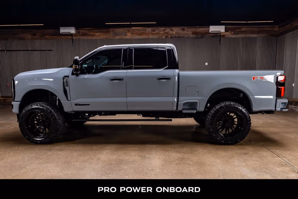 2026 Ford F-250 Super Duty Platinum Crew Cab Image 6