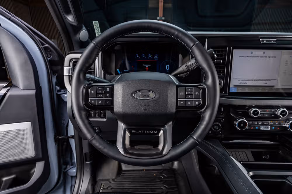 2026 Ford F-250 Super Duty Platinum Crew Cab Image 19