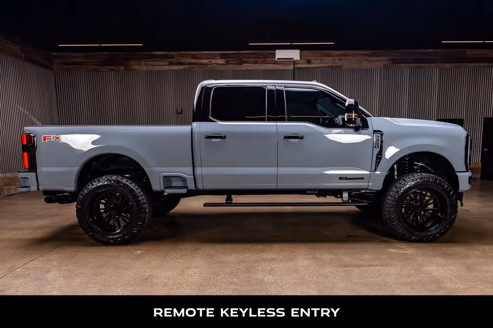 2026 Ford F-250 Super Duty Platinum Crew Cab Image 11
