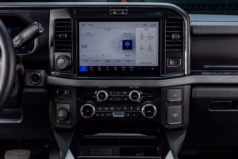 2026 Ford F-250 Super Duty Platinum Crew Cab Image 24