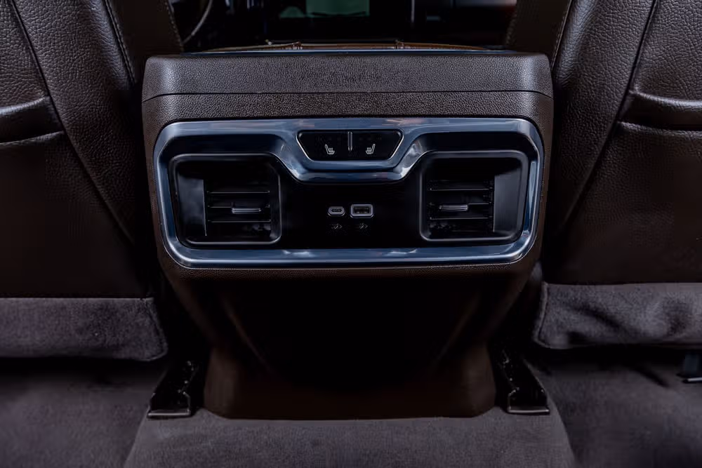 2024 GMC Sierra 2500HD Denali Reserve Crew Cab Image 34