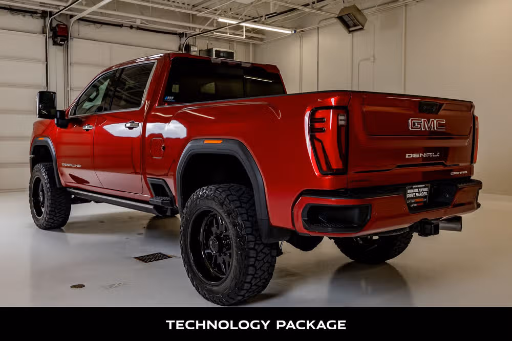 2024 GMC Sierra 2500HD Denali Reserve Crew Cab Image 7