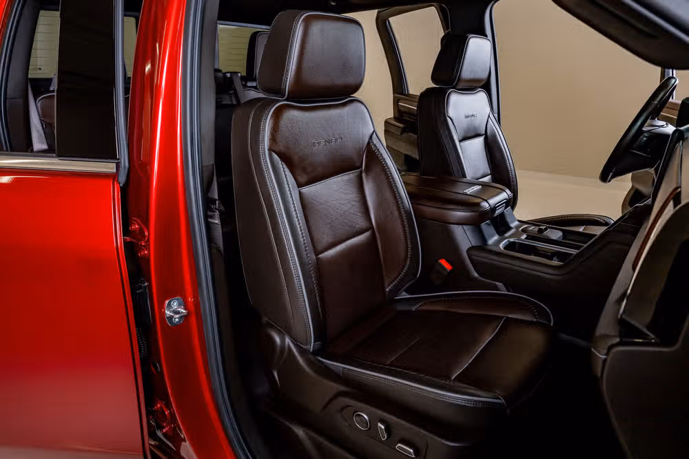 2024 GMC Sierra 2500HD Denali Reserve Crew Cab Image 32