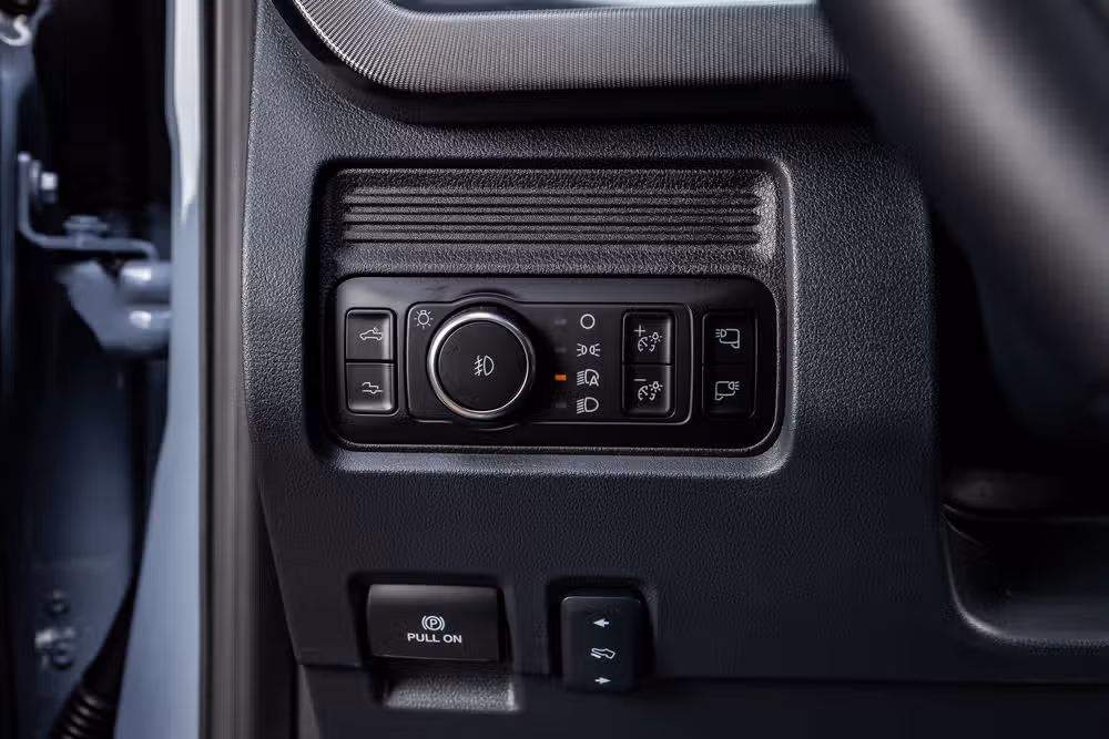 2026 Ford F-250 Super Duty Platinum Crew Cab Image 22