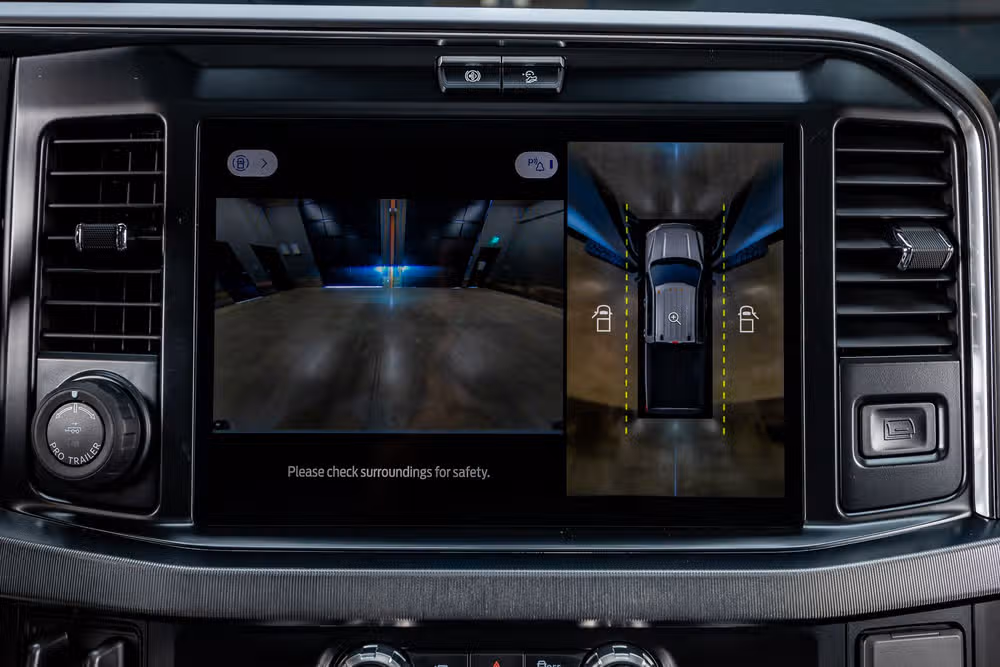 2026 Ford F-250 Super Duty Platinum Crew Cab Image 27