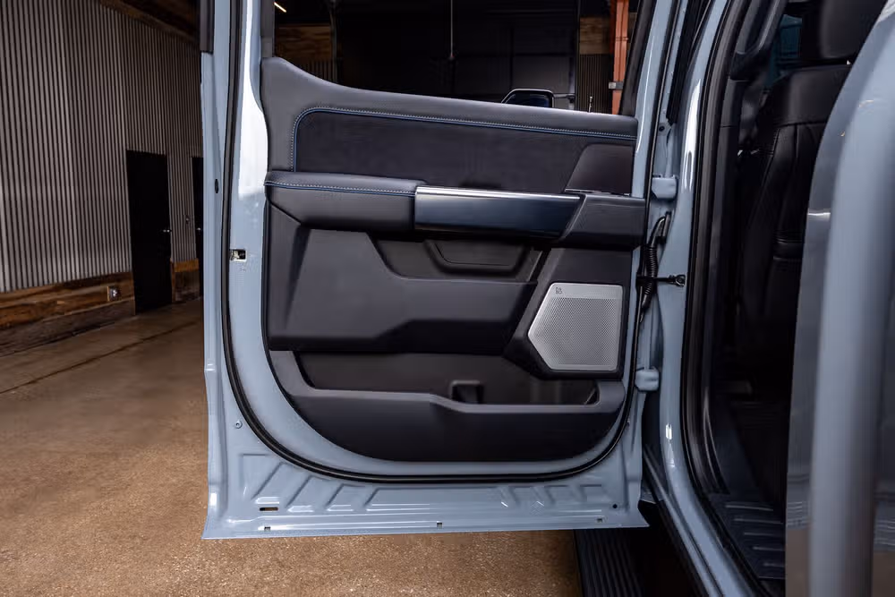 2026 Ford F-250 Super Duty Platinum Crew Cab Image 40