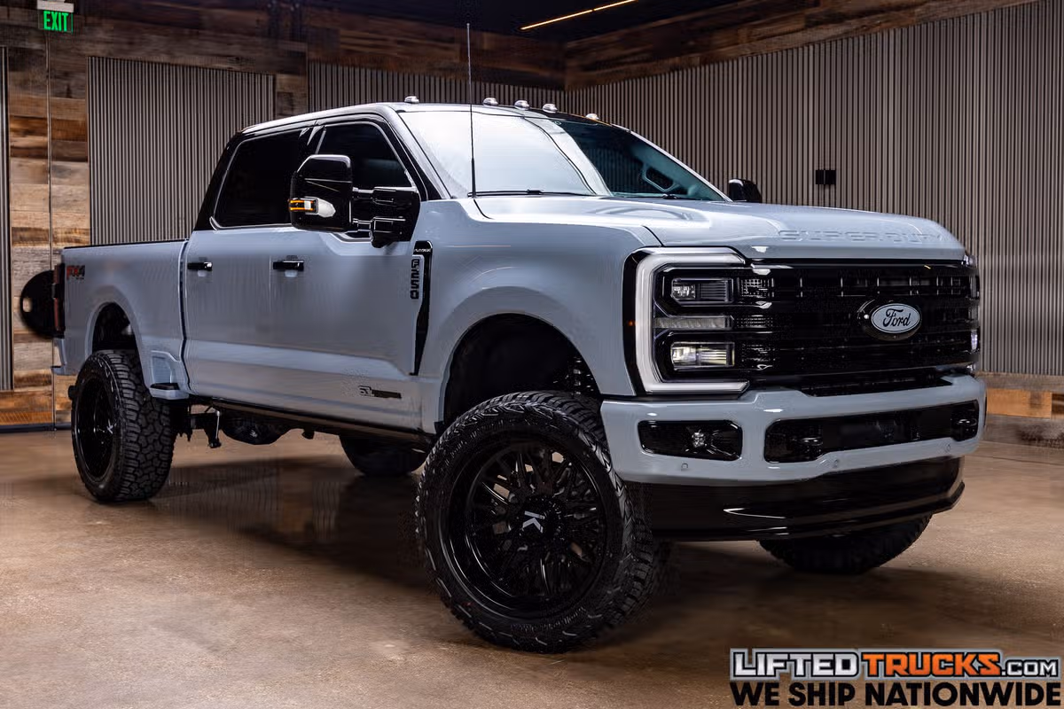 2026 Ford F-250 Super Duty Platinum Crew Cab