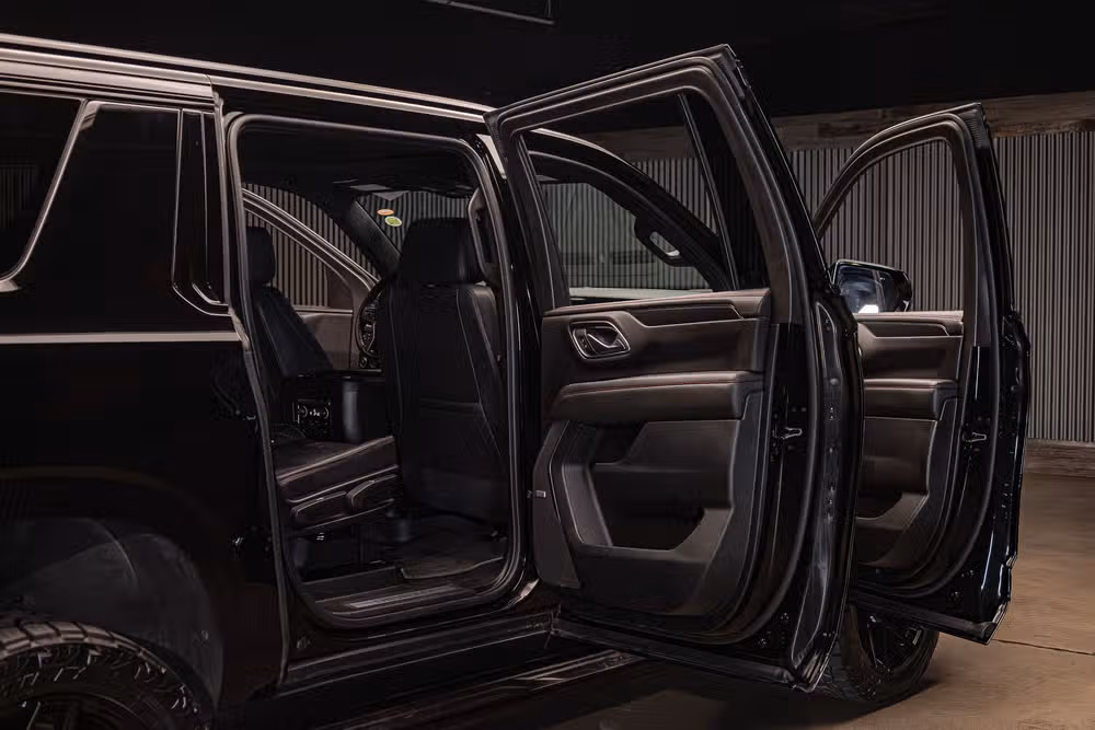 2024 Chevrolet Suburban RST Image 30