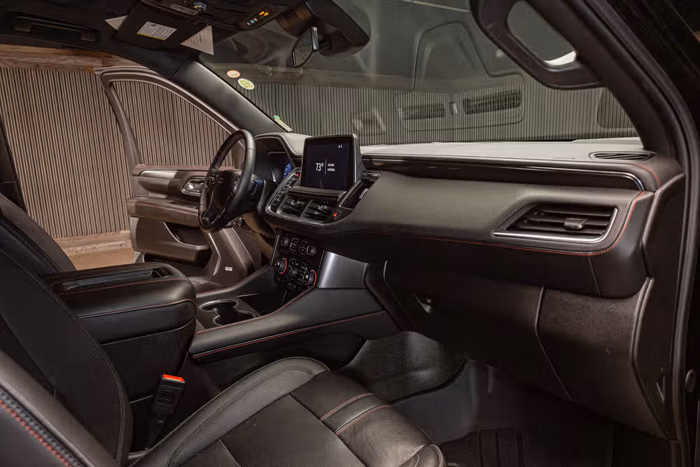 2024 Chevrolet Suburban RST Image 15