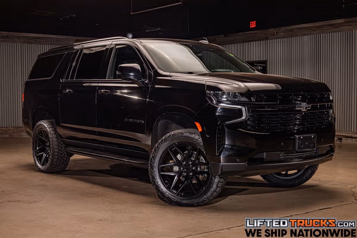 2024 Chevrolet Suburban RST