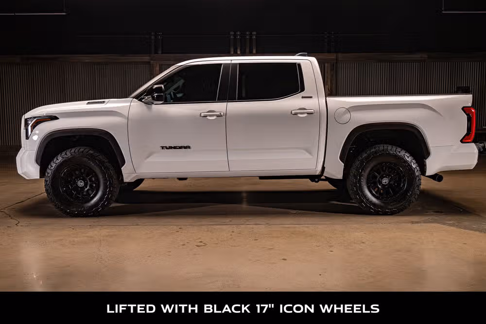 2026 Toyota Tundra Limited HV CrewMax Image 5