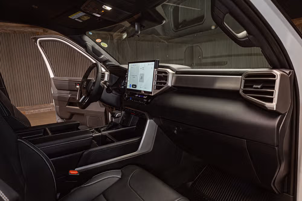 2026 Toyota Tundra Limited HV CrewMax Image 15