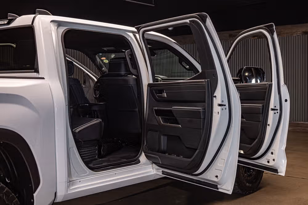 2026 Toyota Tundra Limited HV CrewMax Image 29