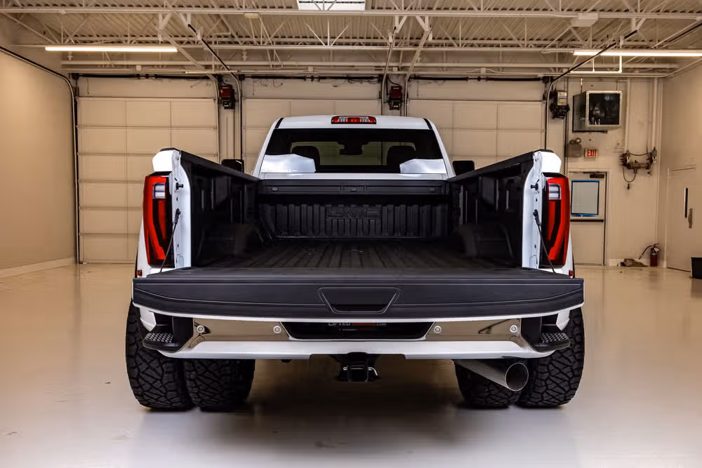 2026 GMC Sierra 3500HD SLE Regular Cab Image 9