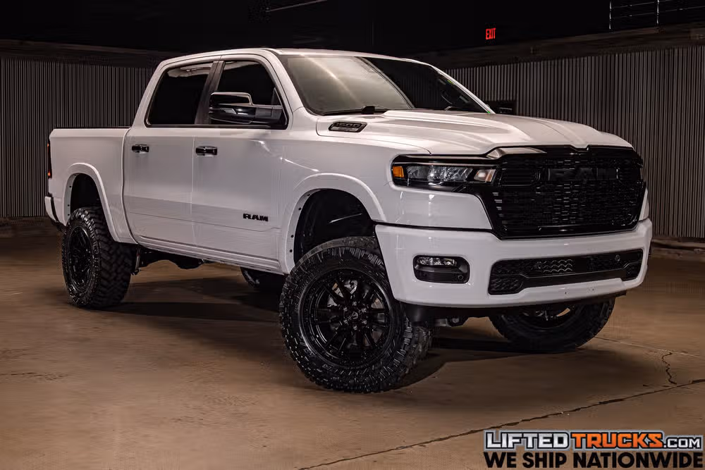 2025 Ram 1500 Big Horn Crew Cab Image 1