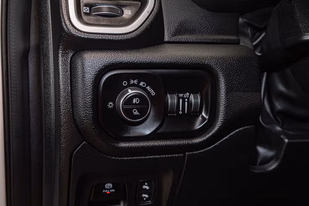 2025 Ram 1500 Big Horn Crew Cab Image 21