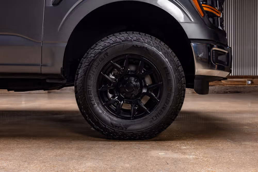 2025 Ford F-150 XL Regular Cab Image 11