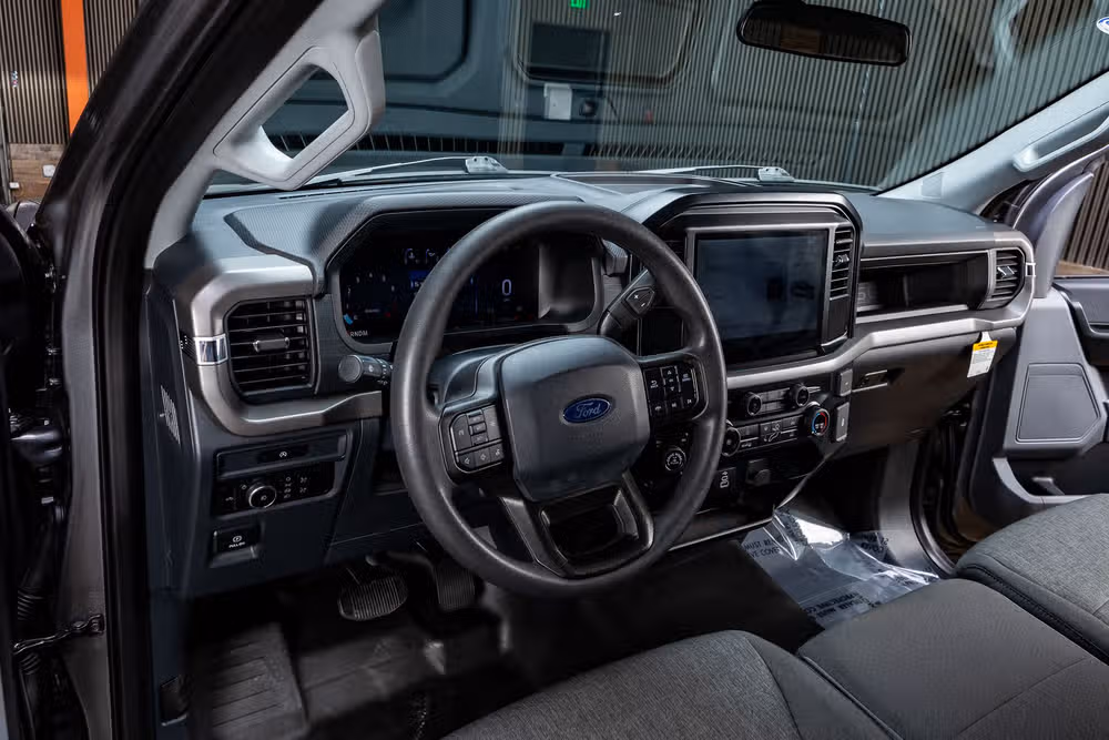 2025 Ford F-150 XL Regular Cab Image 15