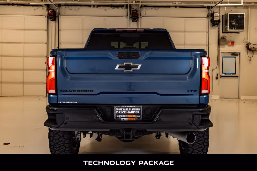 2026 Chevrolet Silverado 2500HD LTZ Crew Cab Image 8