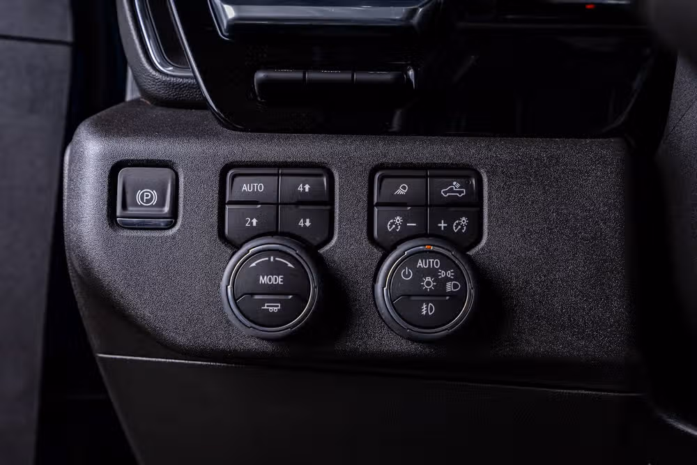 2026 Chevrolet Silverado 2500HD LTZ Crew Cab Image 22
