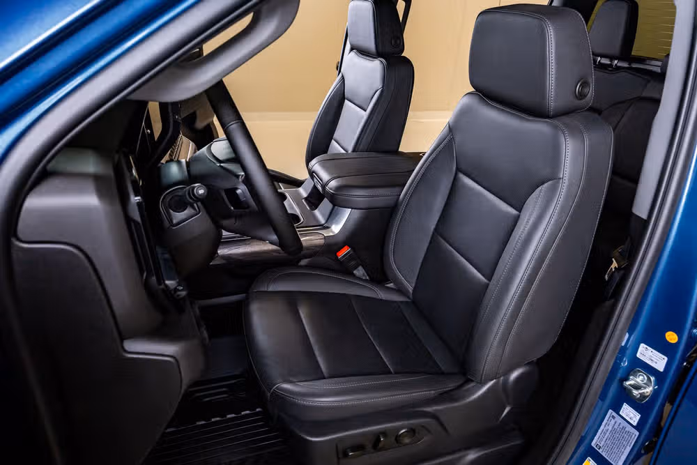 2026 Chevrolet Silverado 2500HD LTZ Crew Cab Image 30