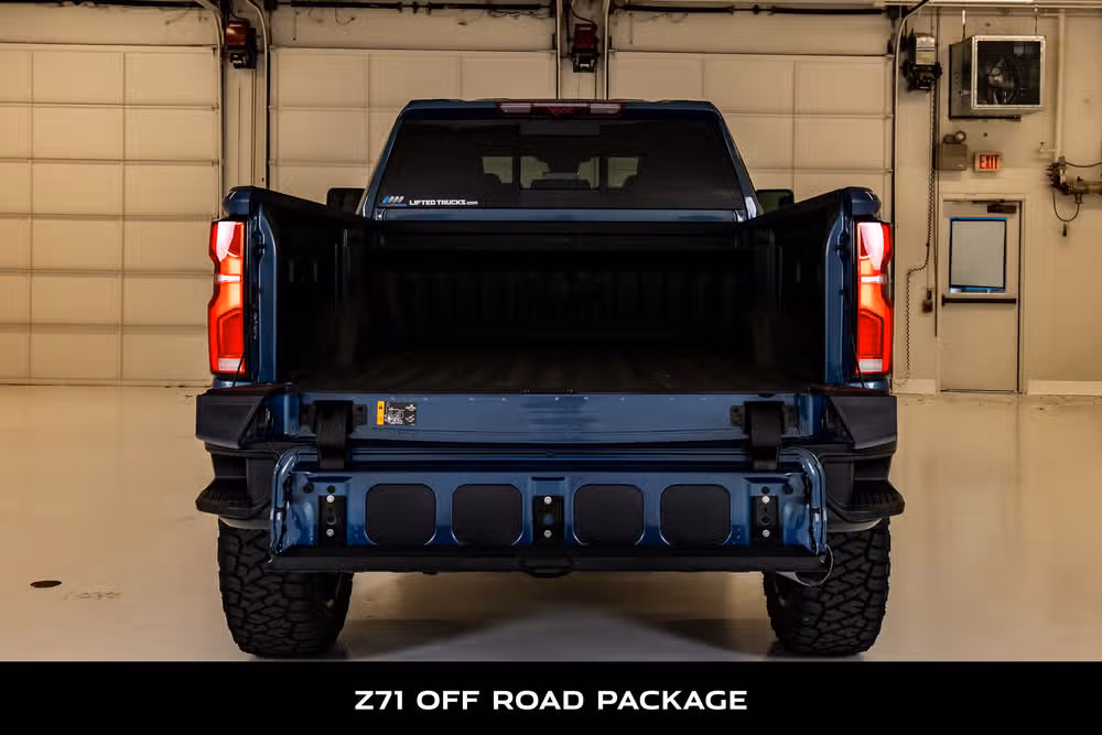 2026 Chevrolet Silverado 2500HD LTZ Crew Cab Image 9