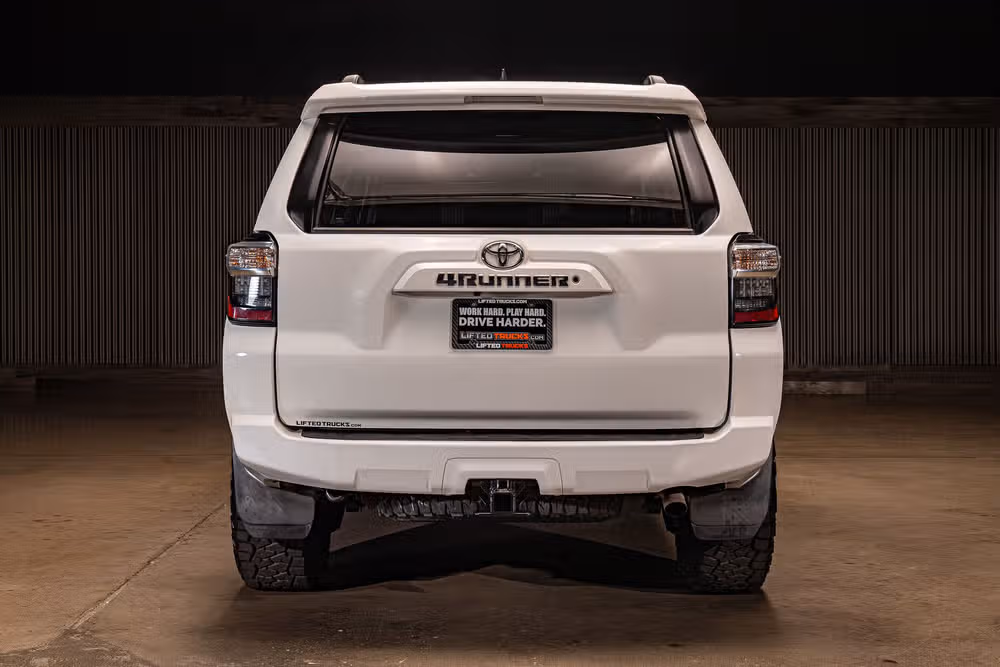 2021 Toyota 4Runner SR5 Image 7