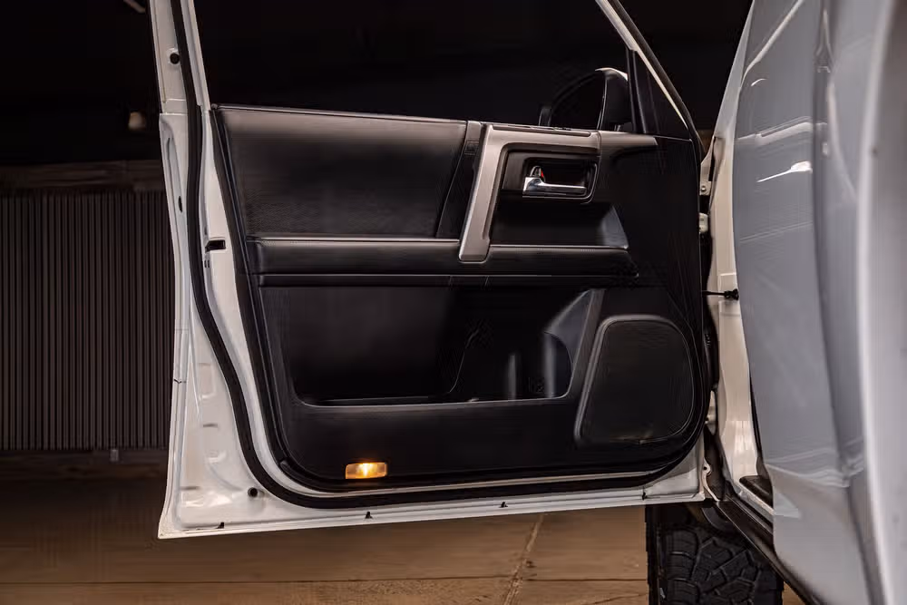 2021 Toyota 4Runner SR5 Image 27