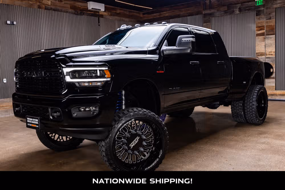2024 Ram 3500 Laramie Mega Cab Image 4