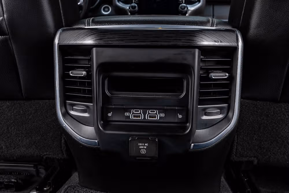 2024 Ram 3500 Laramie Mega Cab Image 33