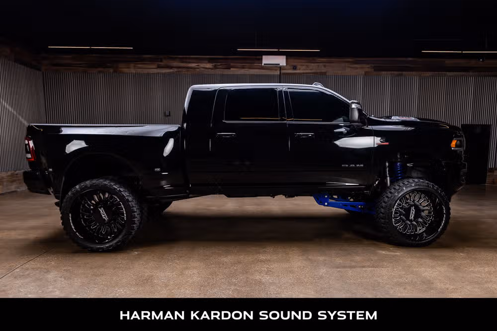 2024 Ram 3500 Laramie Mega Cab Image 10