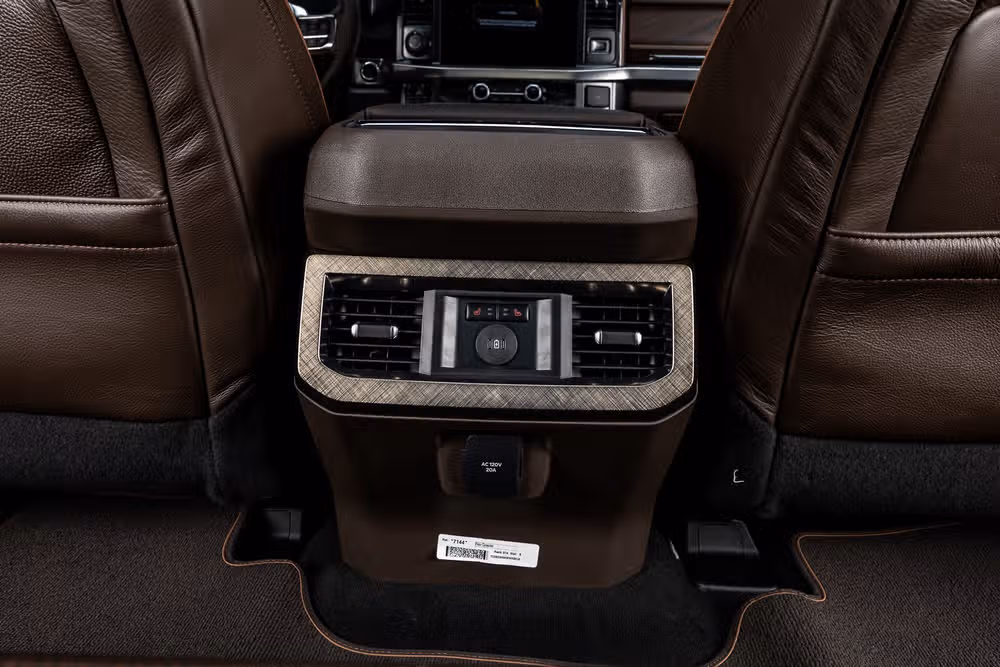 2026 Ford F-350 Super Duty King Ranch Crew Cab Image 35