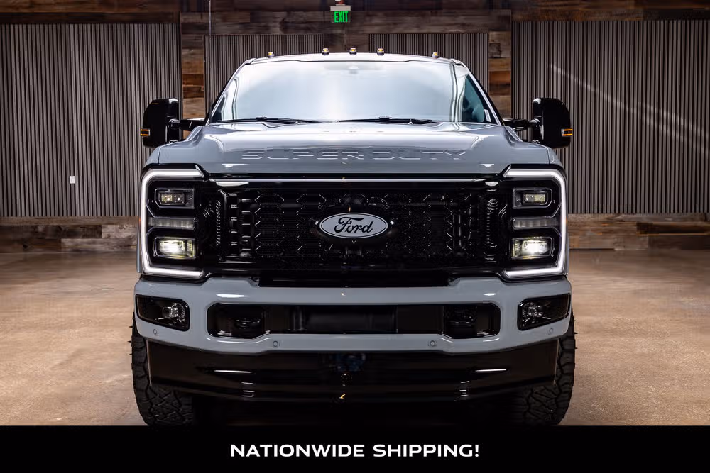 2026 Ford F-350 Super Duty Platinum Crew Cab Image 4