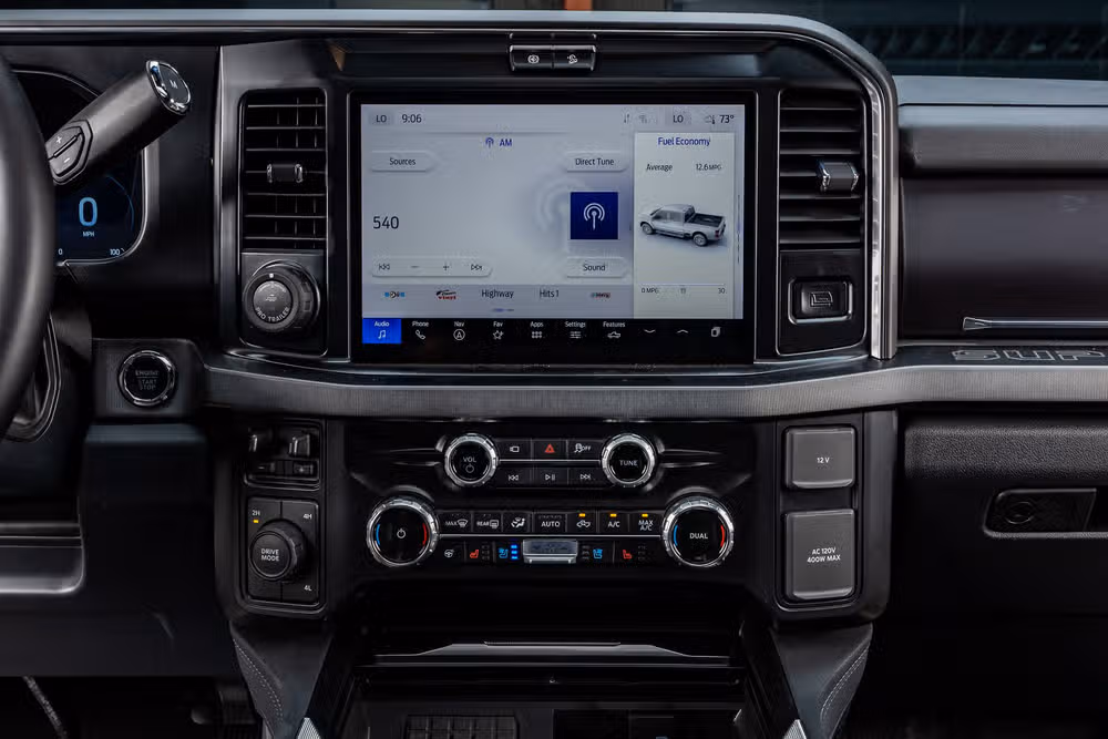 2026 Ford F-350 Super Duty Platinum Crew Cab Image 23