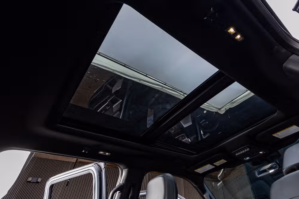 2026 Ford F-350 Super Duty Platinum Crew Cab Image 32
