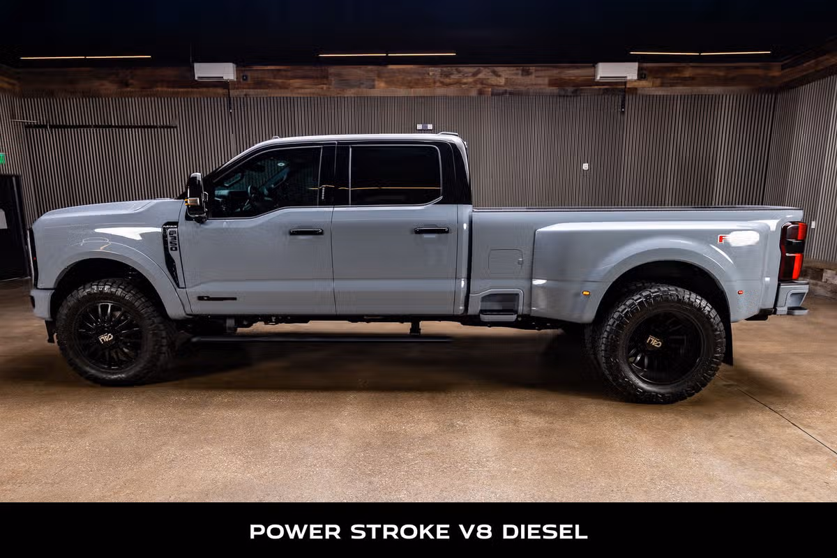 2026 Ford F-350 Super Duty Platinum Crew Cab