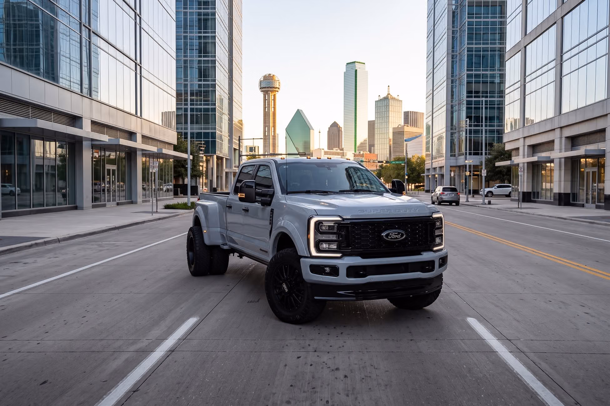 2026 Ford F-350 Super Duty Platinum Crew Cab Image 41