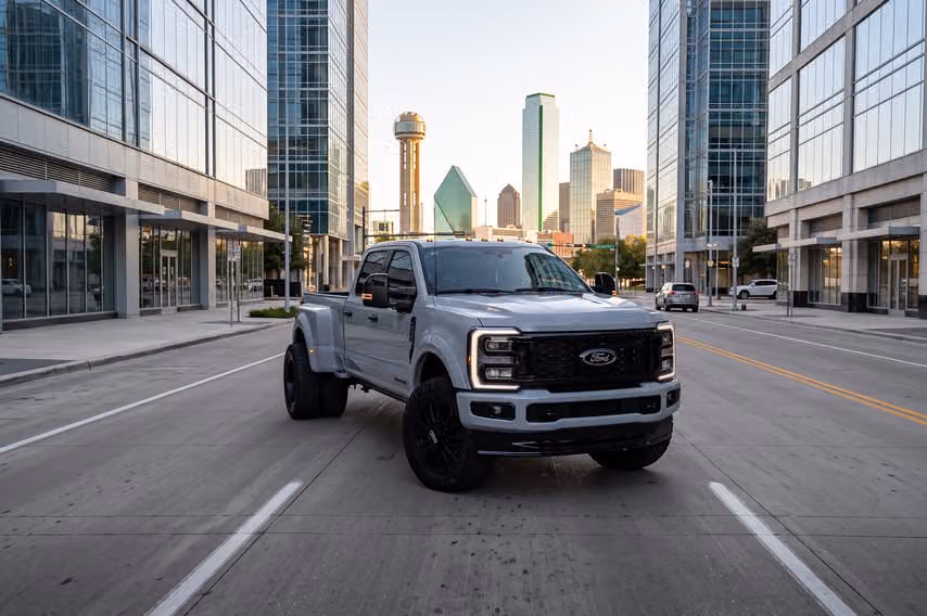 2026 Ford F-350 Super Duty Platinum Crew Cab Image 41