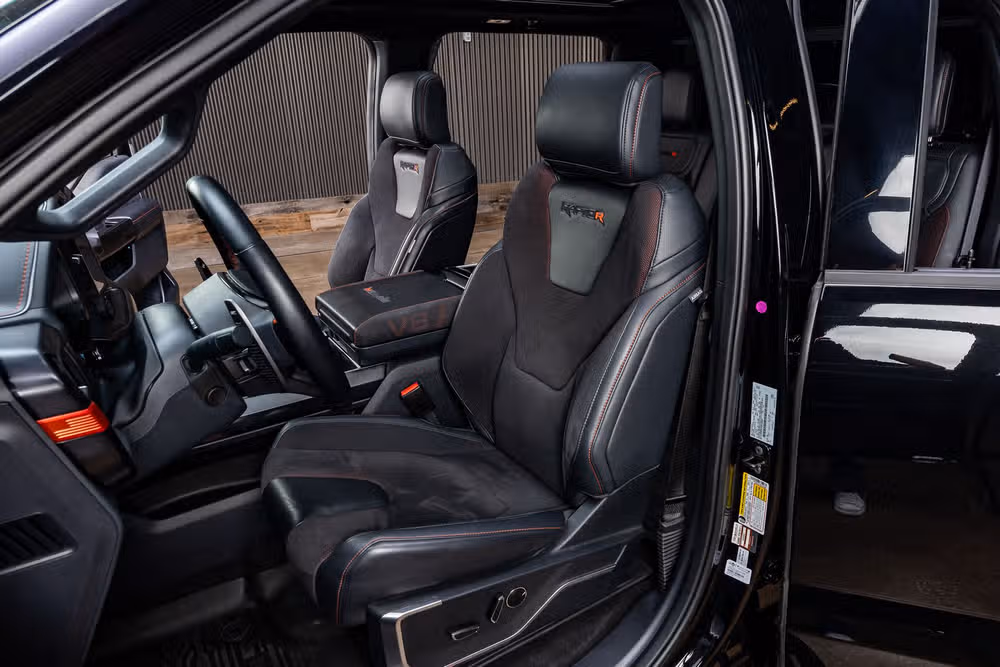 2025 Ford F-150 Raptor R SuperCrew Image 28