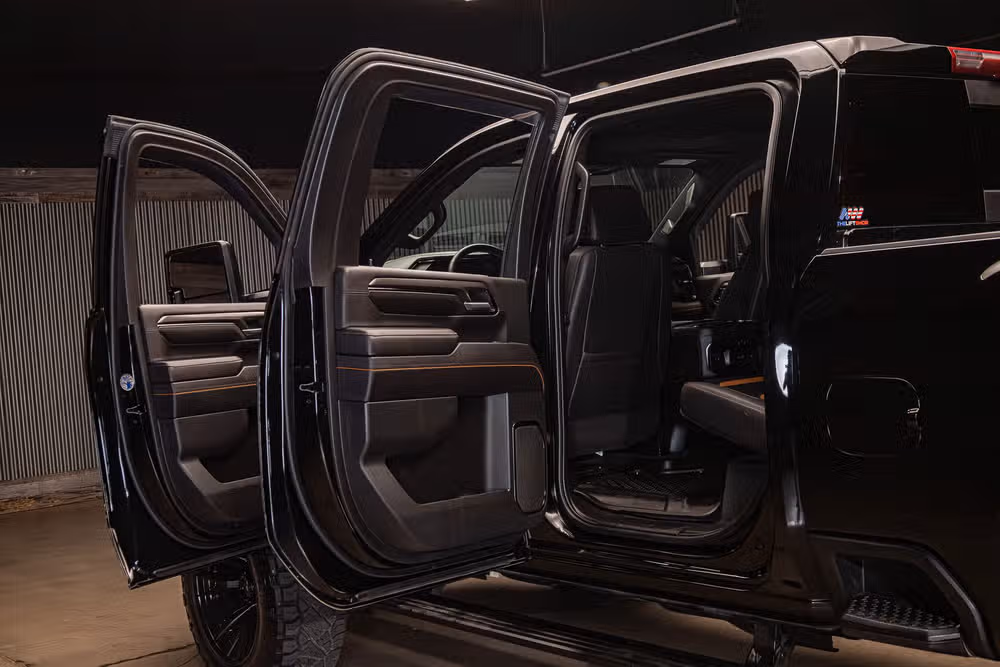 2024 GMC Sierra 2500HD AT4 Crew Cab Image 32