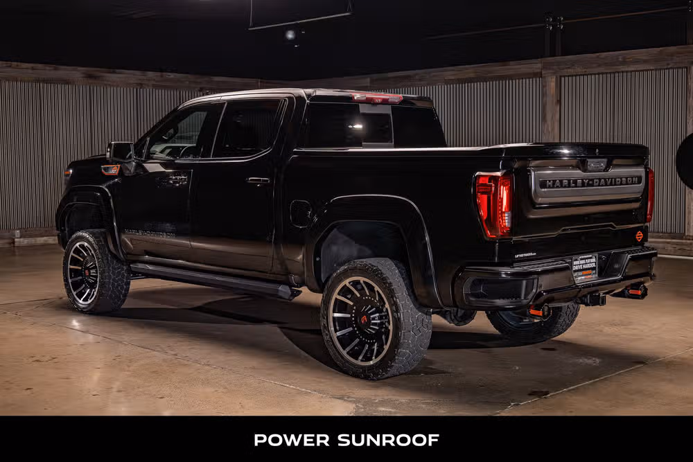 2023 GMC Sierra 1500 AT4 Harley Davidson Edition Crew Cab Image 6